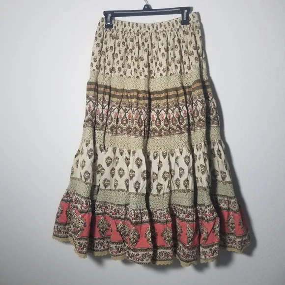 Bohemian Gypsy Tiered Skirt - Picture 2 of 3